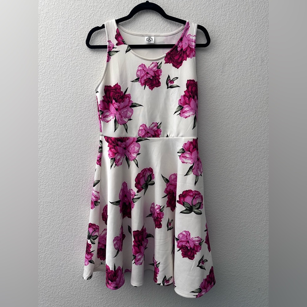 Agnes & Dora floral dress w pockets